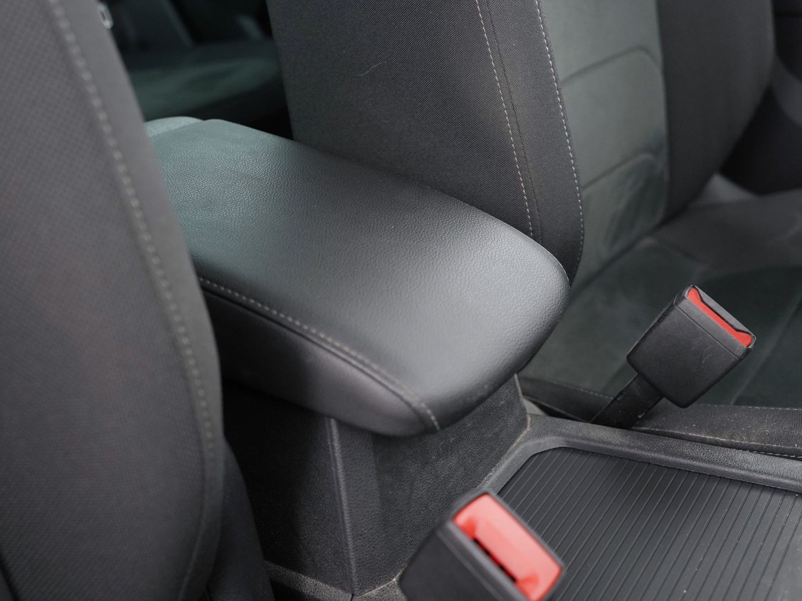 17 - Volkswagen Tiguan 2.0 tdi scr 150cv elegance 4motion dsg