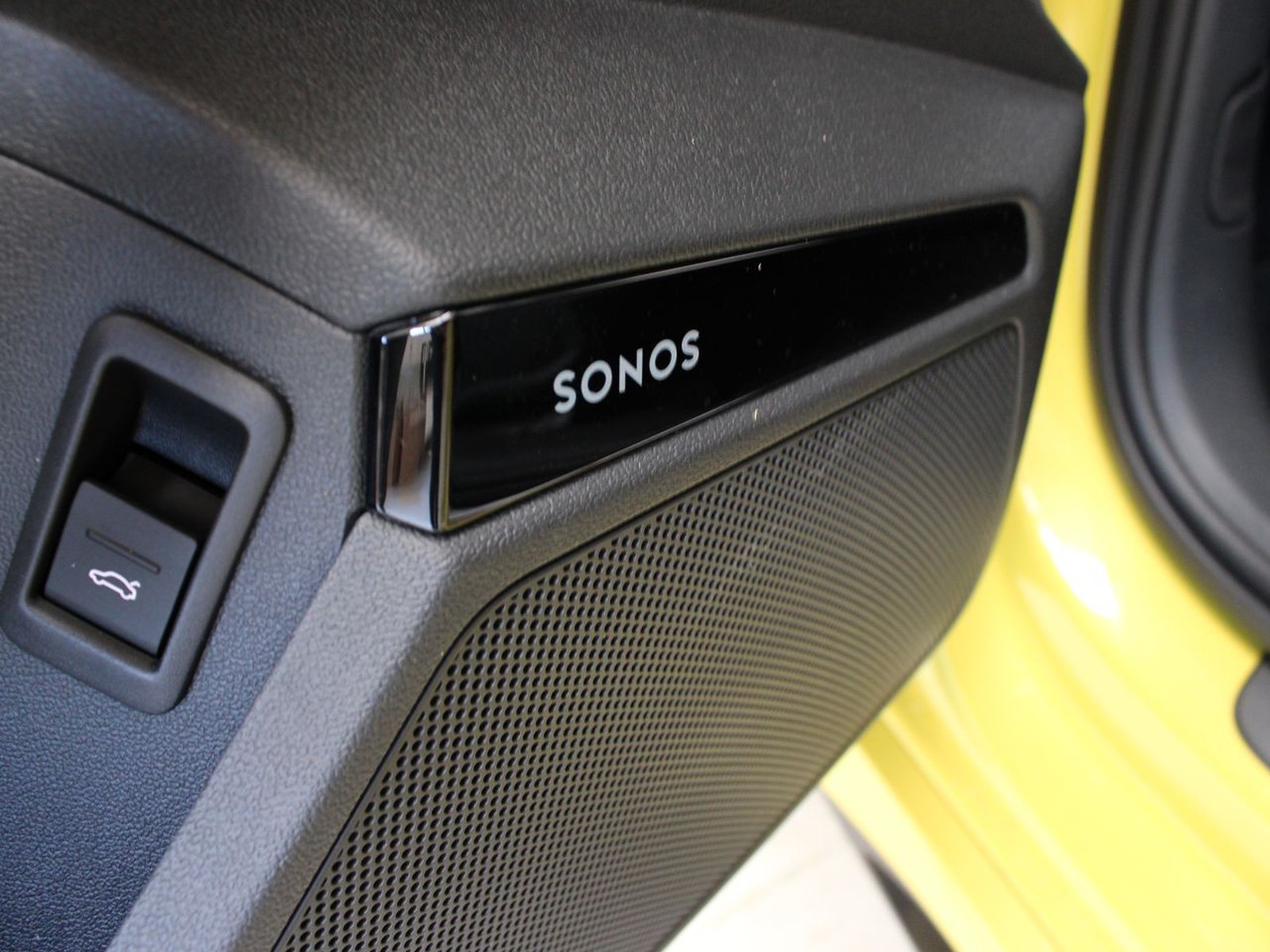 38 - Audi RS3 sportback 2.5 tfsi quattro