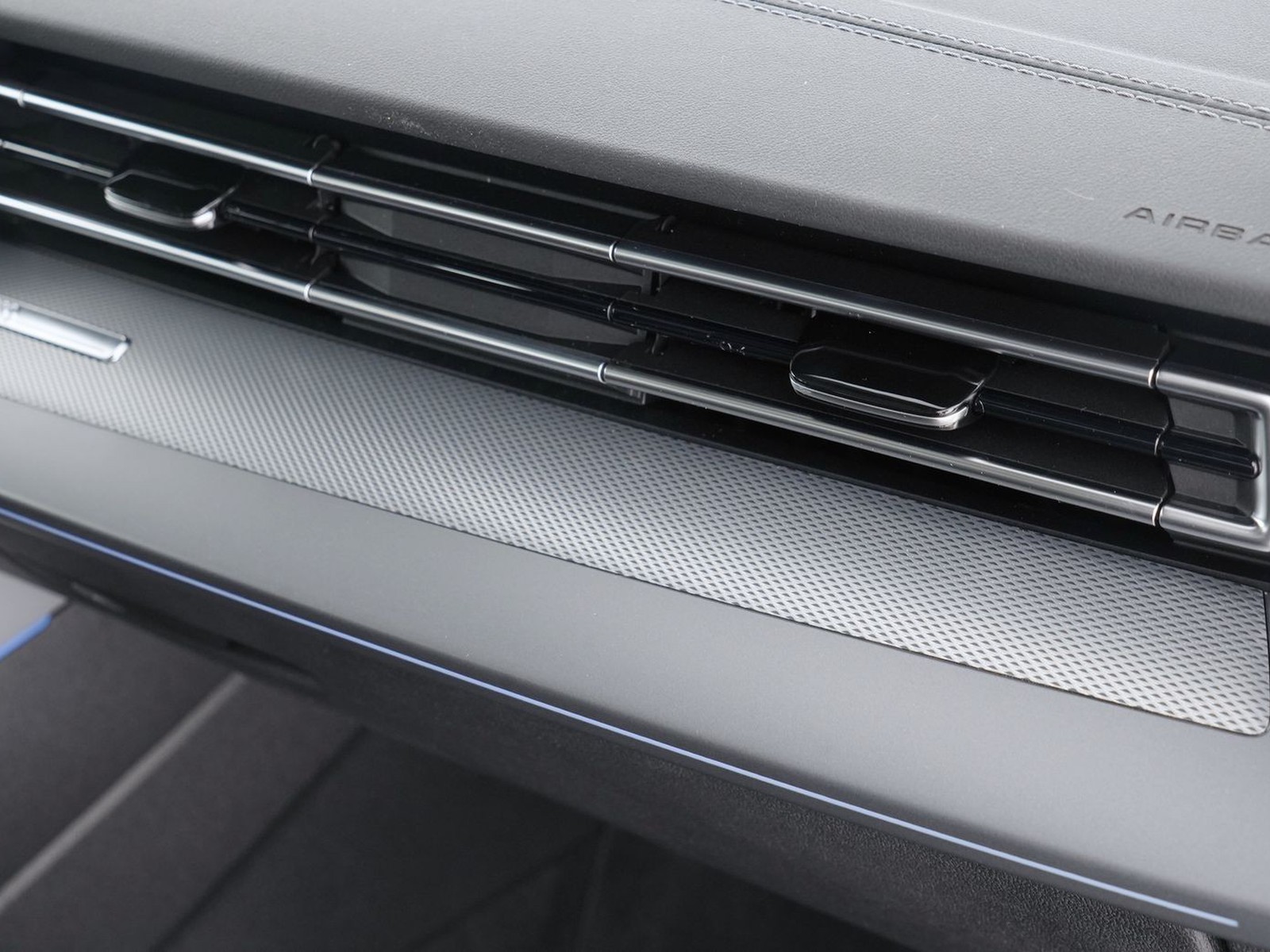 18 - Audi A3 sportback 1.5 tfsi e 204cv launch edition advanced s tronic