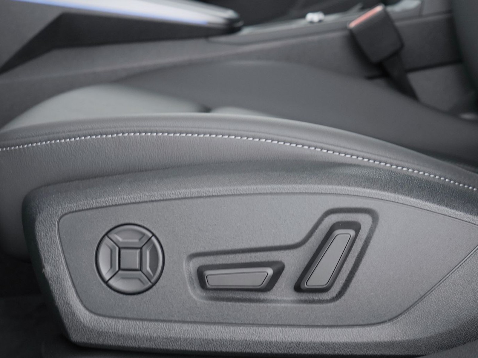 22 - Audi A3 sportback 1.5 tfsi e 204cv launch edition advanced s tronic