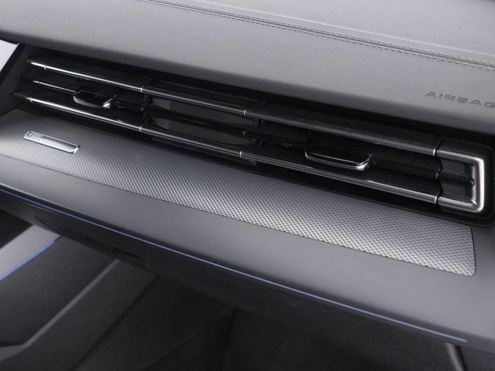 18 - Audi A3 sportback 2.0 tdi 150cv s line edition s tronic