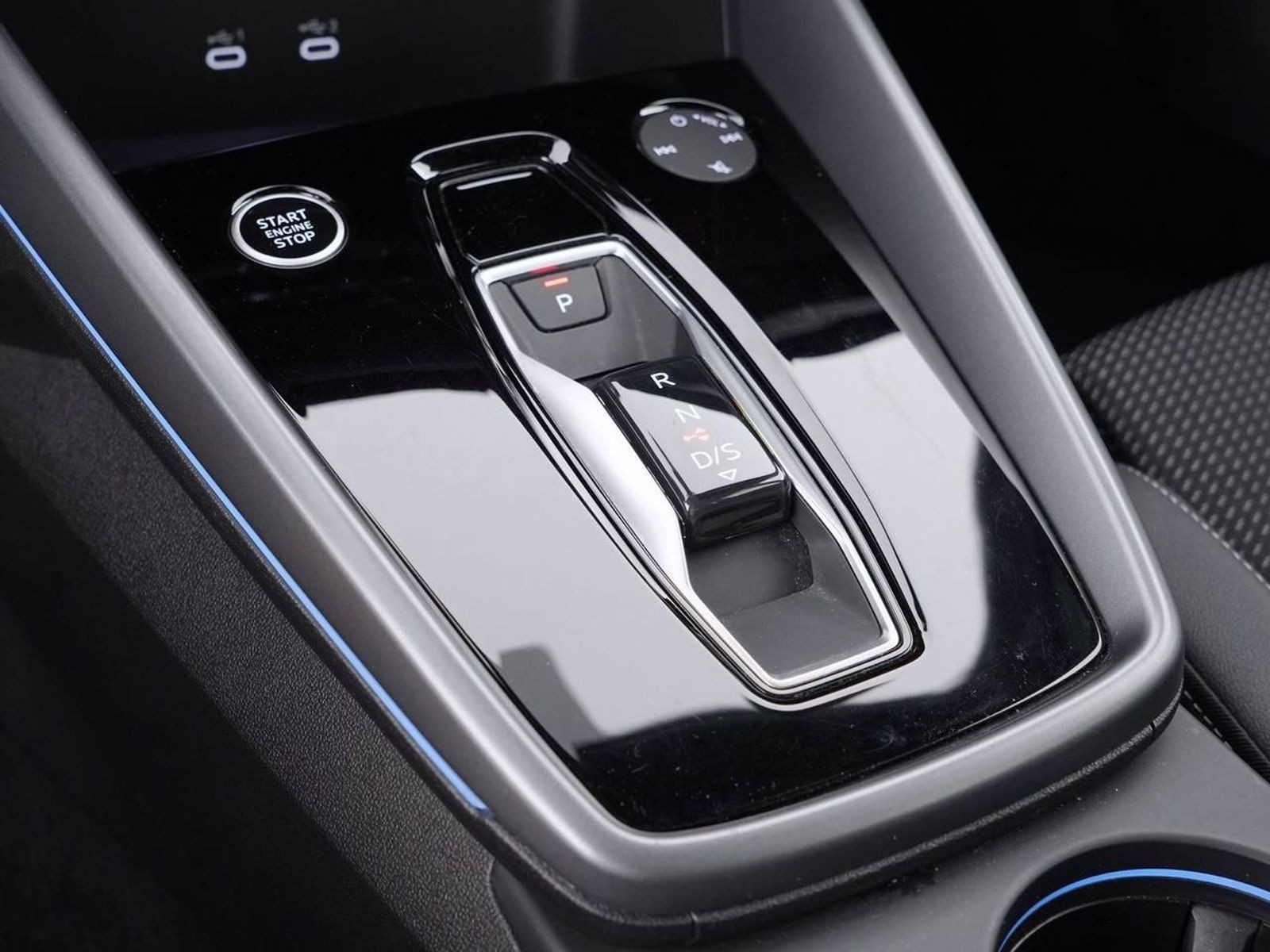 22 - Audi A3 sportback 2.0 tdi 150cv s line edition s tronic