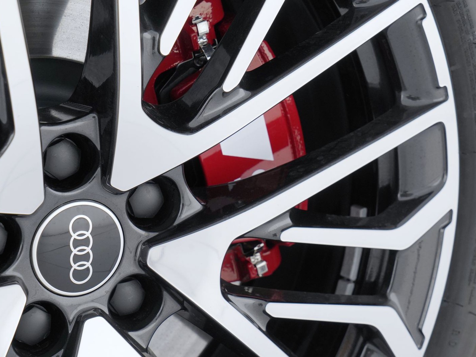 40 - Audi SQ5 s3.0 v6 tfsi mhev+ 367cv sport attitude quattro s tronic