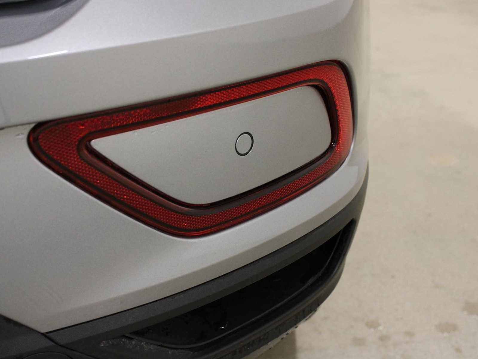 30 - Volkswagen T-Roc 1.0 tsi 115cv sport