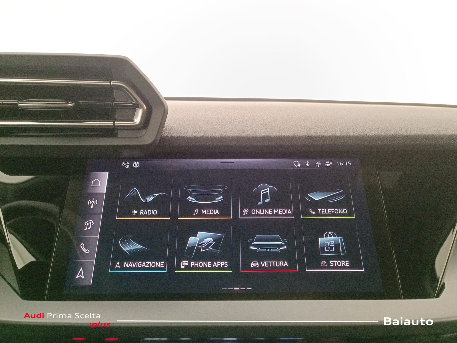 11 - Audi A3 sportback 1.5 tfsi mhev 48v 150cv business advanced