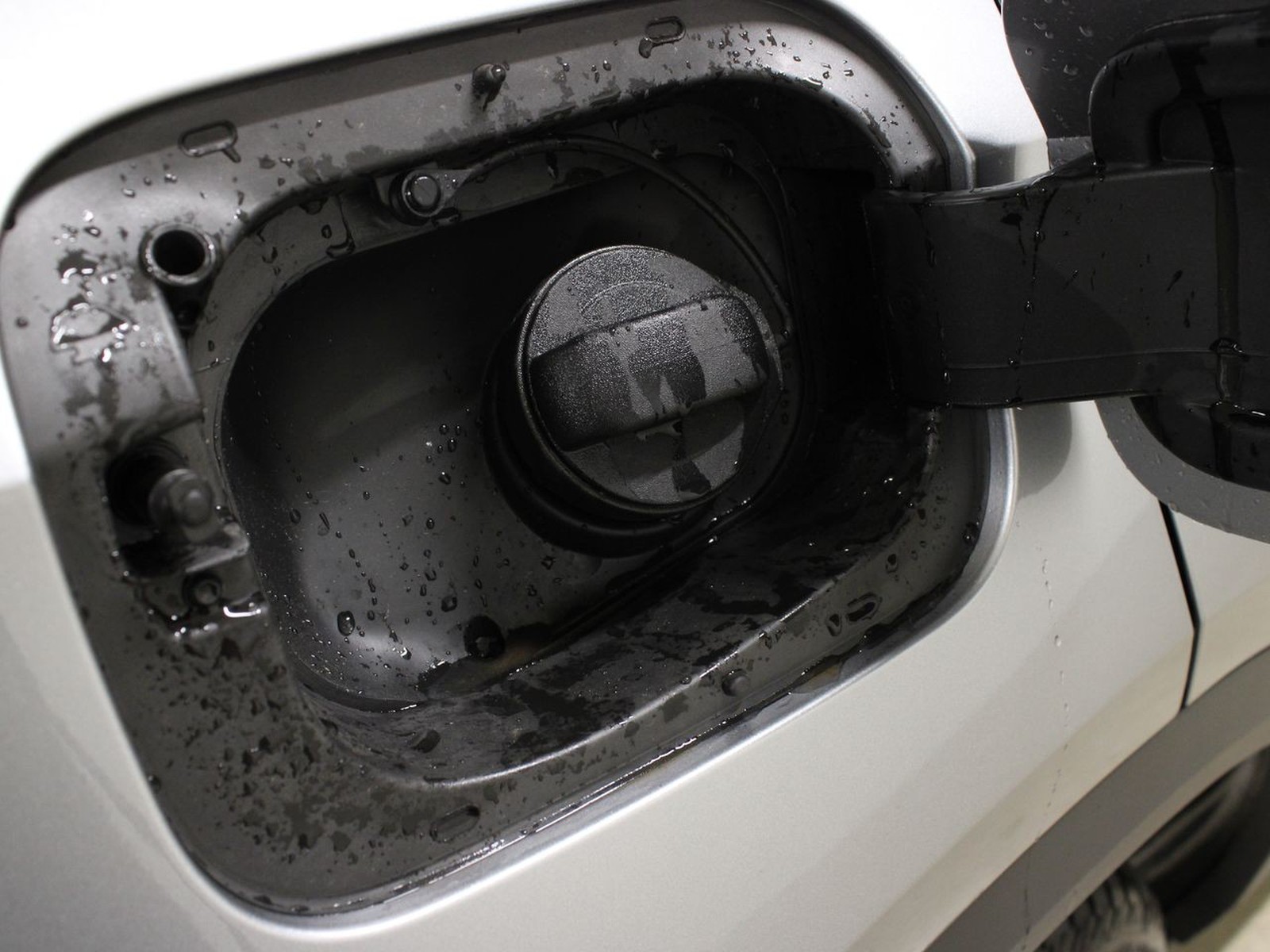 27 - Volkswagen T-Roc 1.5 tsi act style dsg