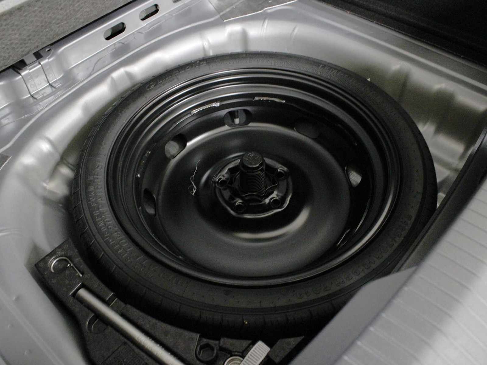 28 - Volkswagen T-Roc 1.5 tsi act style dsg