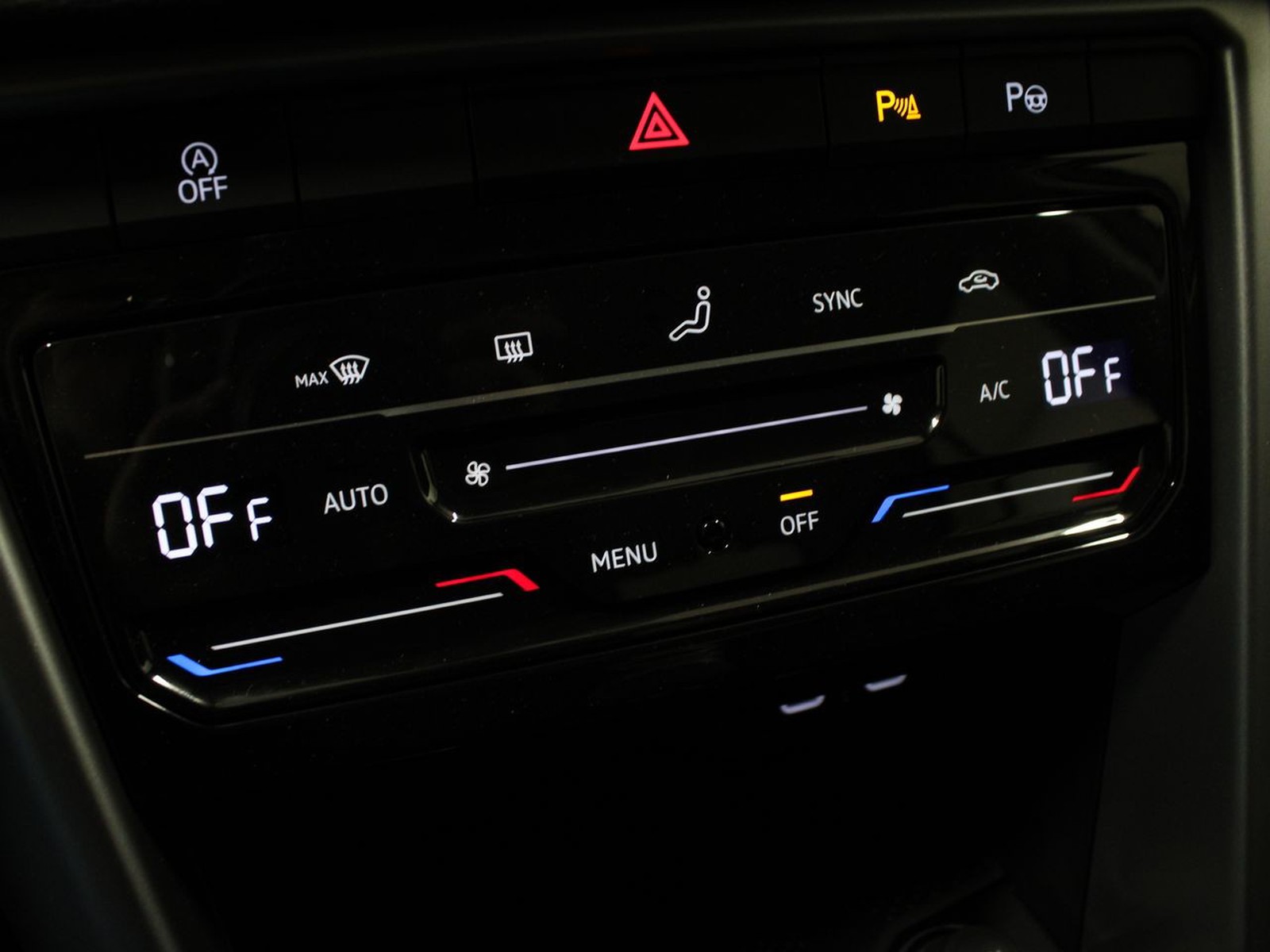 21 - Volkswagen T-Roc 1.0 tsi 115cv sport