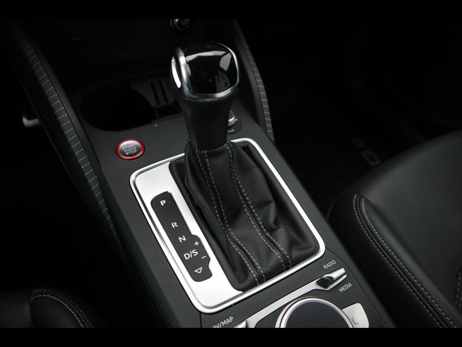 14 - Audi SQ2 s2.0 tfsi quattro s tronic