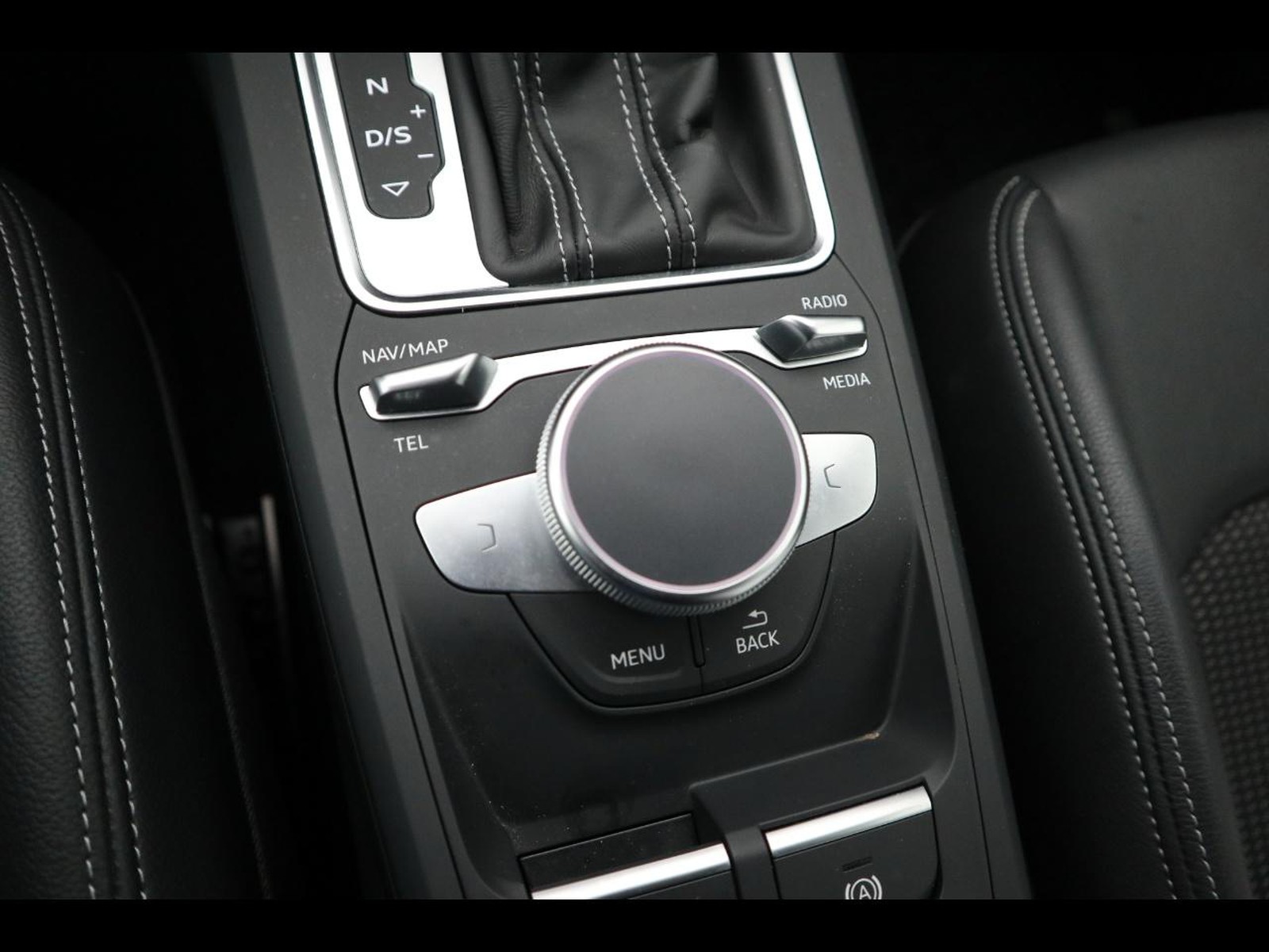 15 - Audi SQ2 s2.0 tfsi quattro s tronic