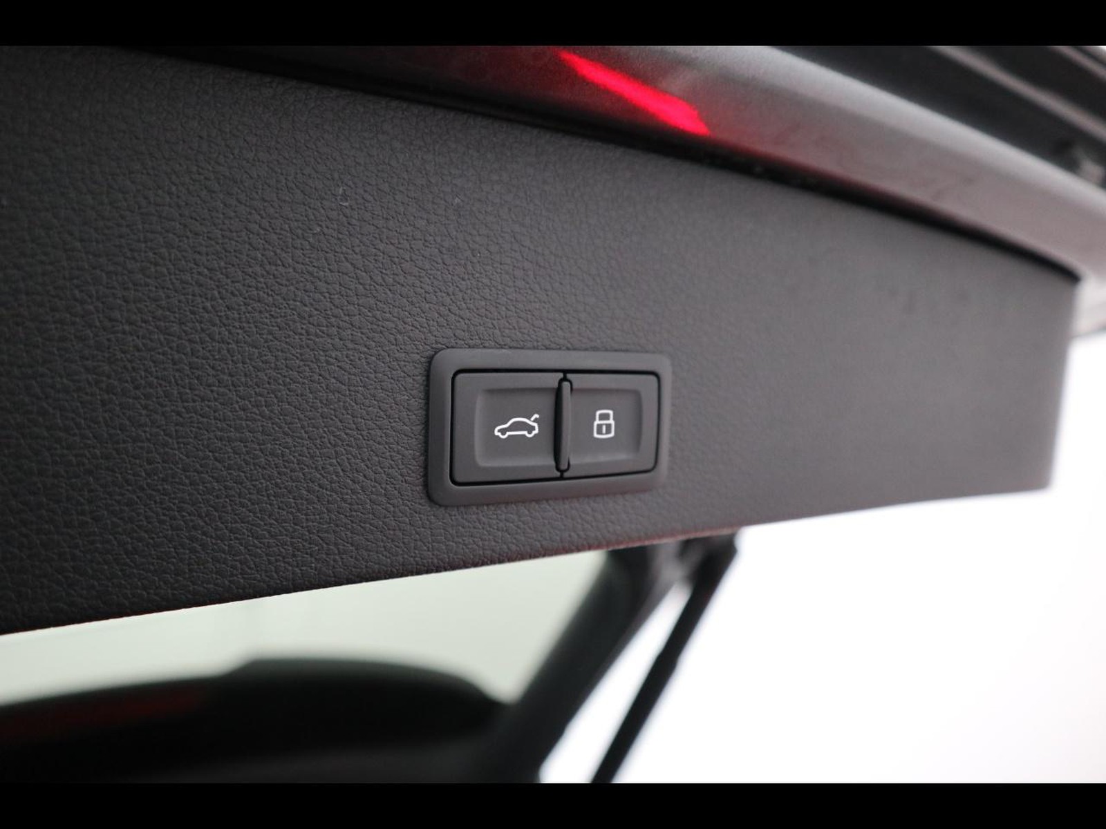 20 - Audi SQ2 s2.0 tfsi quattro s tronic