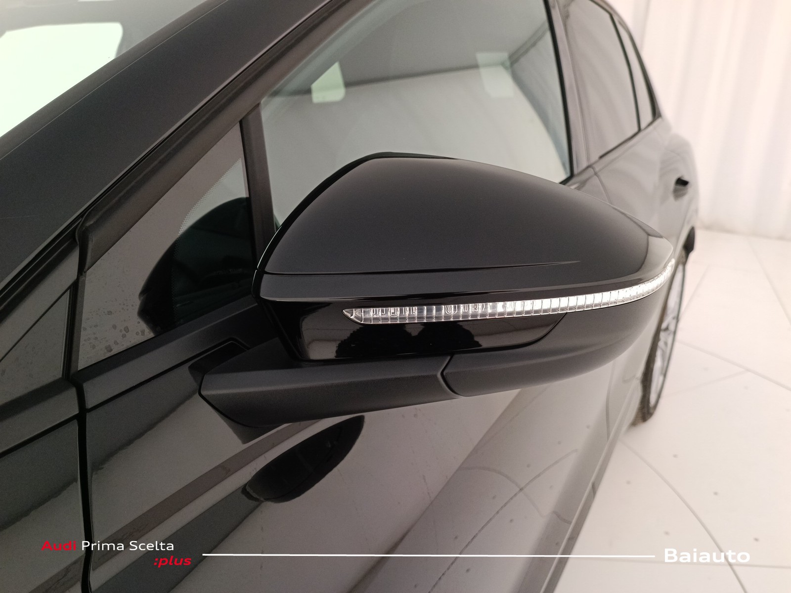 27 - Audi Q4 e-tron 45 s line edition quattro