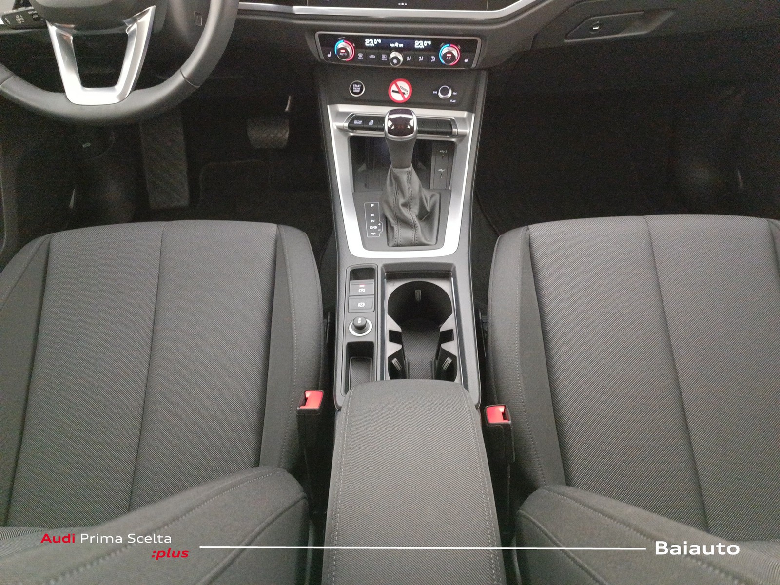 15 - Audi Q3 sportback 35 2.0 tdi s line edition s tronic