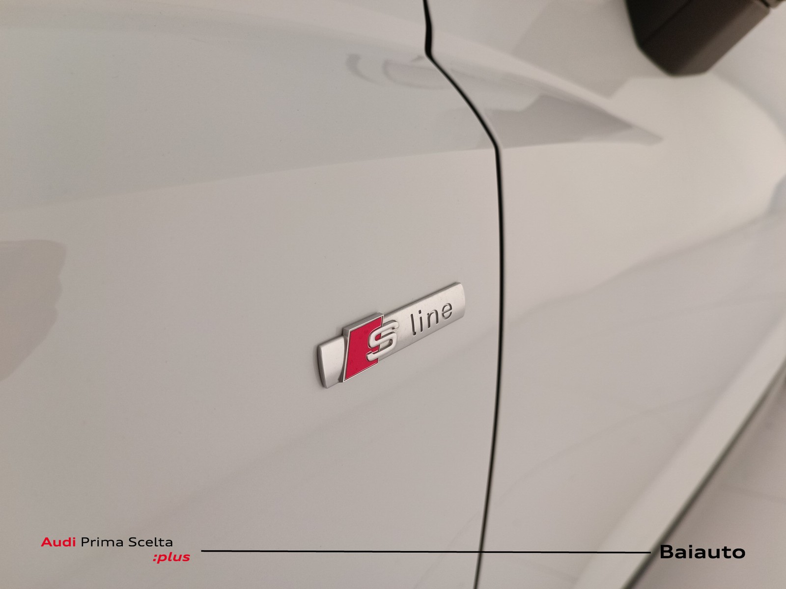 26 - Audi Q3 sportback 35 2.0 tdi s line edition s tronic