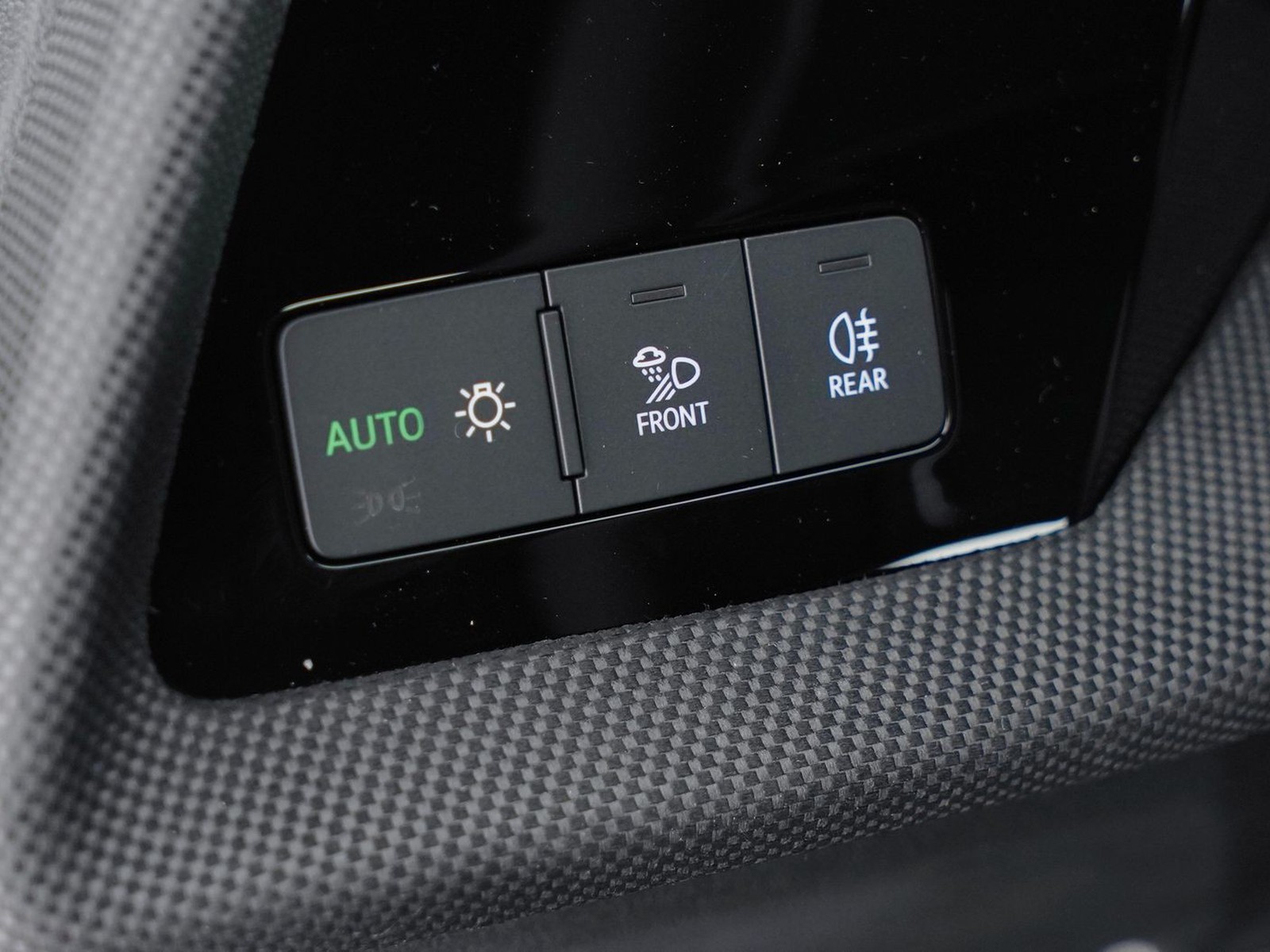 11 - Audi A3 sedan 2.0 tdi 150cv s line edition s tronic