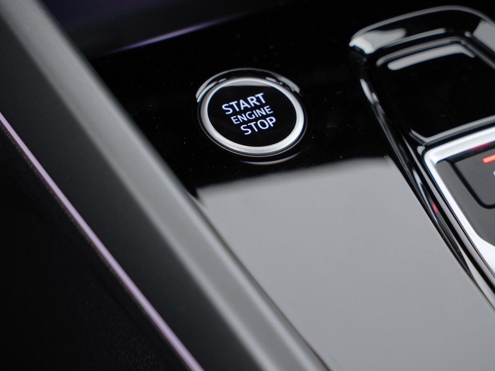 23 - Audi A3 sedan 2.0 tdi 150cv s line edition s tronic