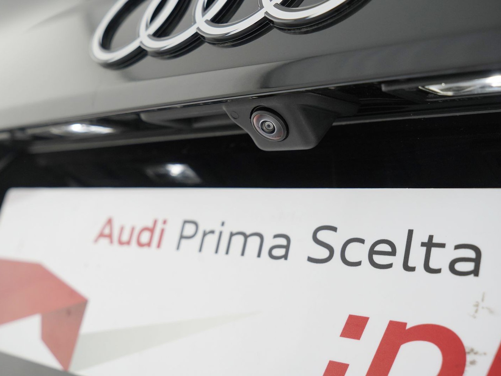 35 - Audi A3 sedan 2.0 tdi 150cv s line edition s tronic