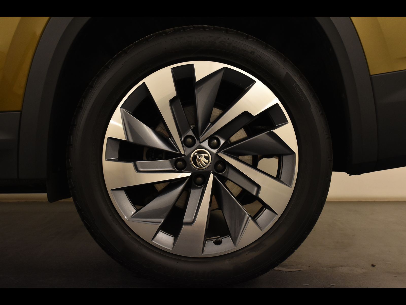 12 - Skoda Kodiaq 1.5 tsi m-hev 150cv selection dsg