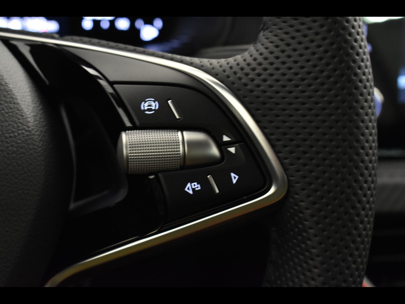 21 - Skoda Scala 1.0 tsi 115cv monte carlo