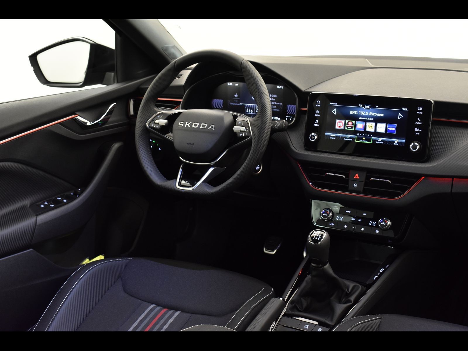 6 - Skoda Scala 1.0 tsi 115cv monte carlo