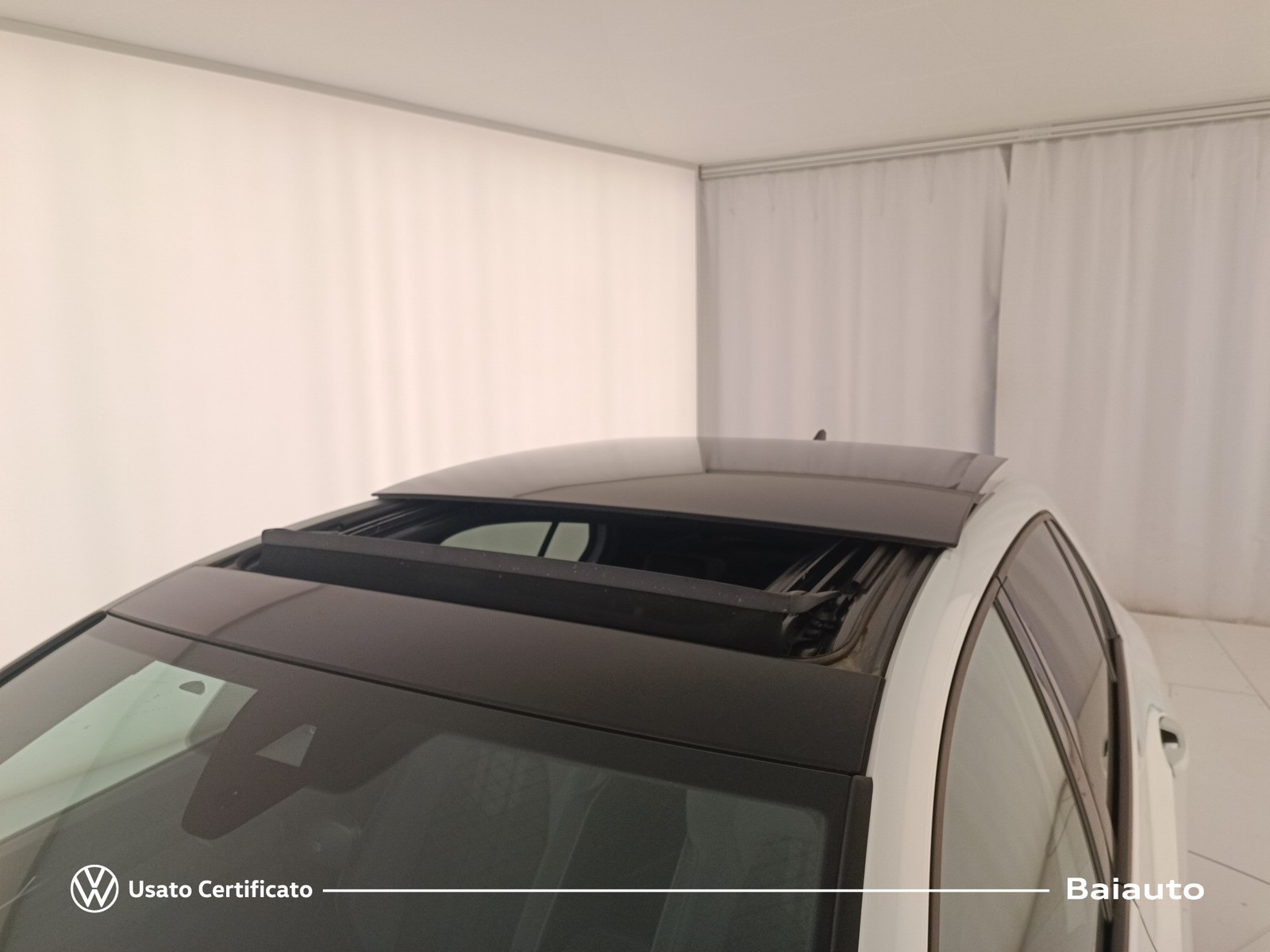 23 - Volkswagen Golf 2.0 tdi scr 150cv r-line 4motion dsg