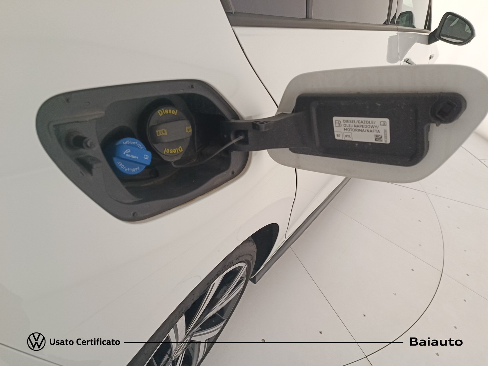 33 - Volkswagen Golf 2.0 tdi scr 150cv r-line 4motion dsg