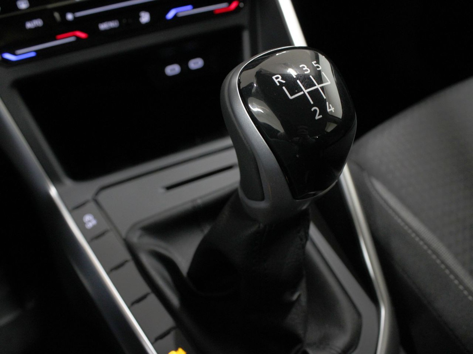 20 - Volkswagen Polo 1.0 evo 80cv edition plus