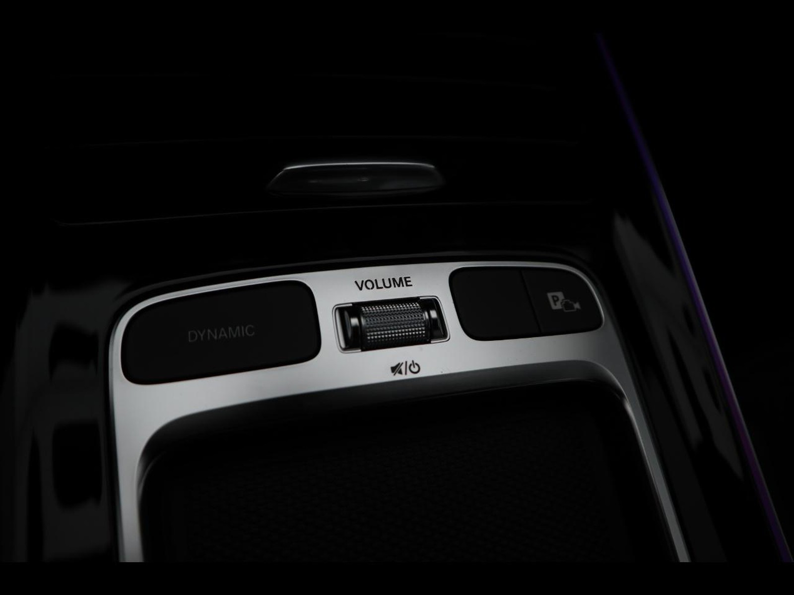 14 - Mercedes GLA 180 d amg line advanced plus 8g-dct