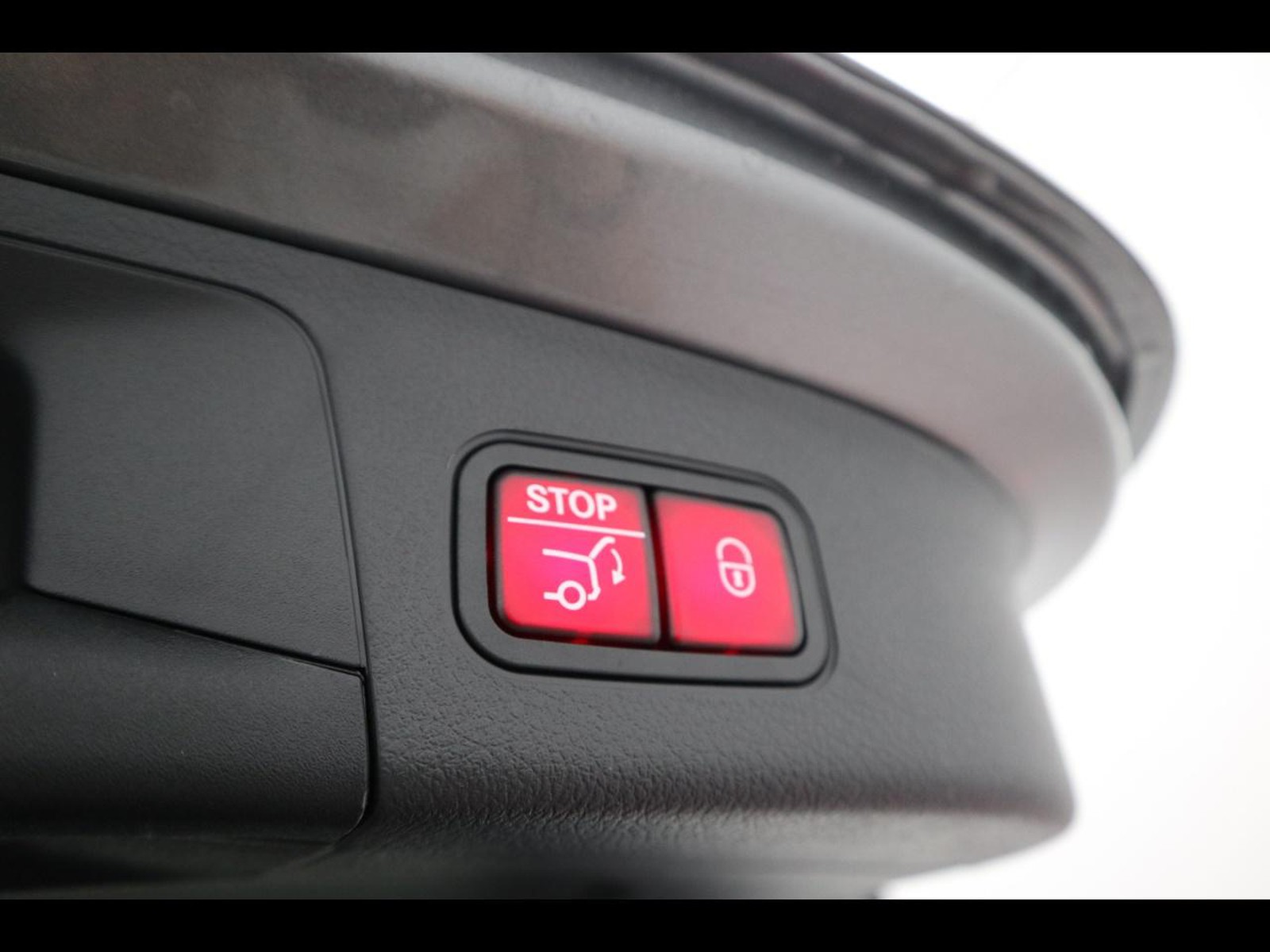 18 - Mercedes GLA 180 d amg line advanced plus 8g-dct