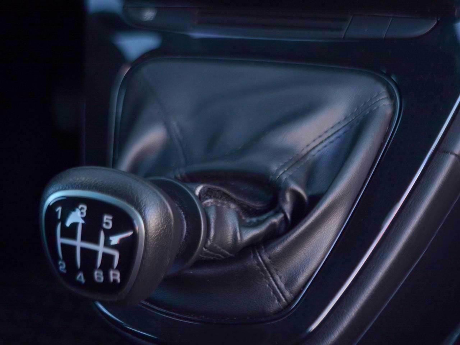 17 - Lancia Ypsilon 1.0 firefly hybrid 70cv platino s&s