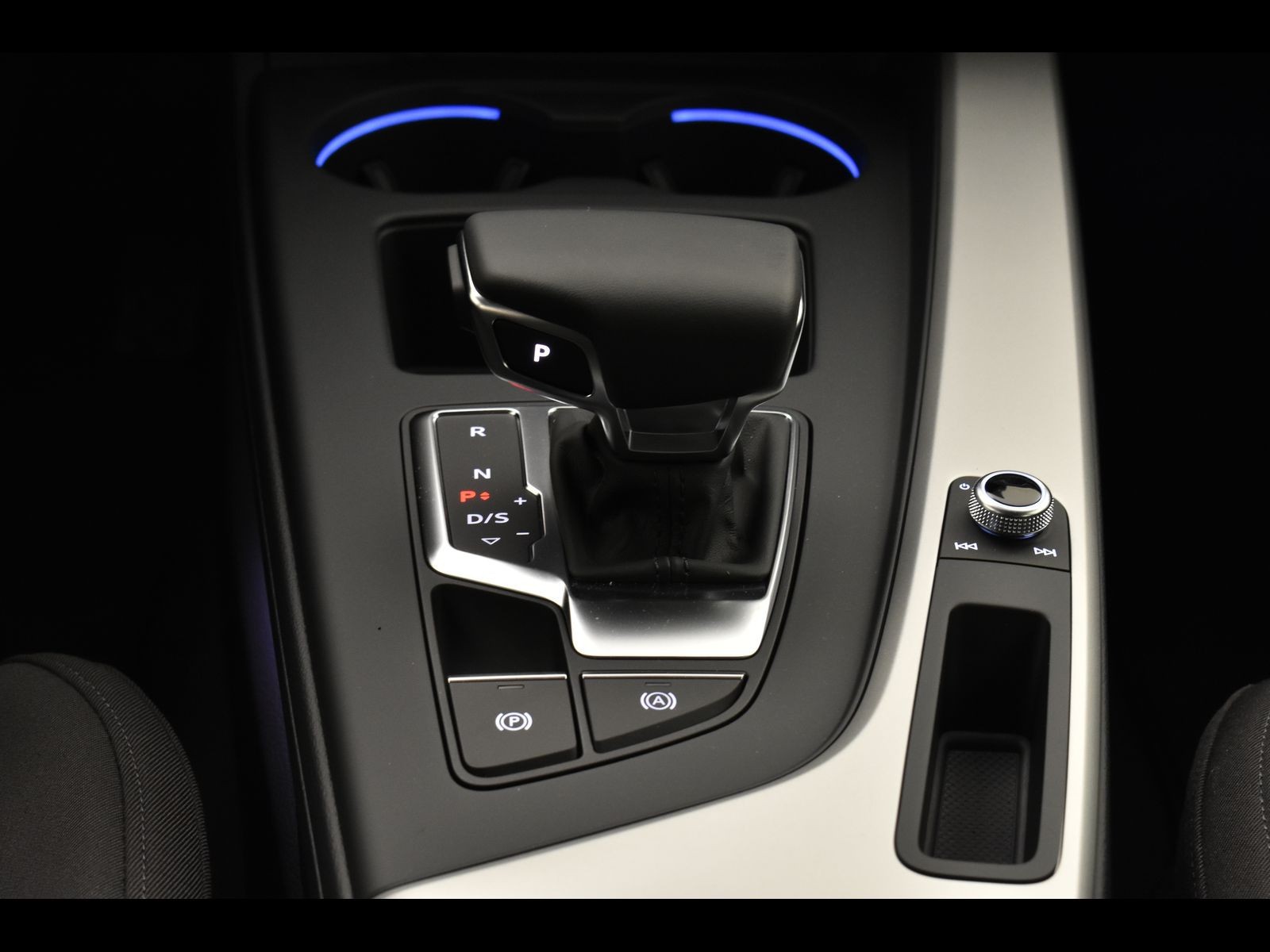 20 - Audi A5 sportback 40 2.0 tdi mhev 204cv business advanced s tronic