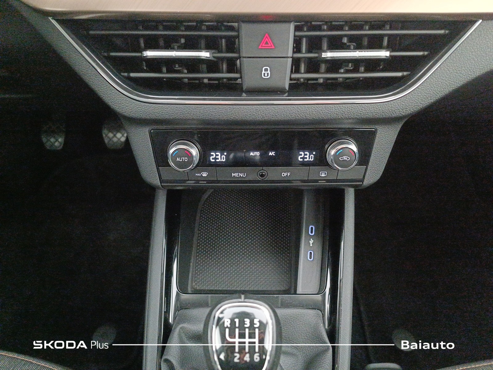 11 - Skoda Kamiq 1.0 g-tec 90cv style