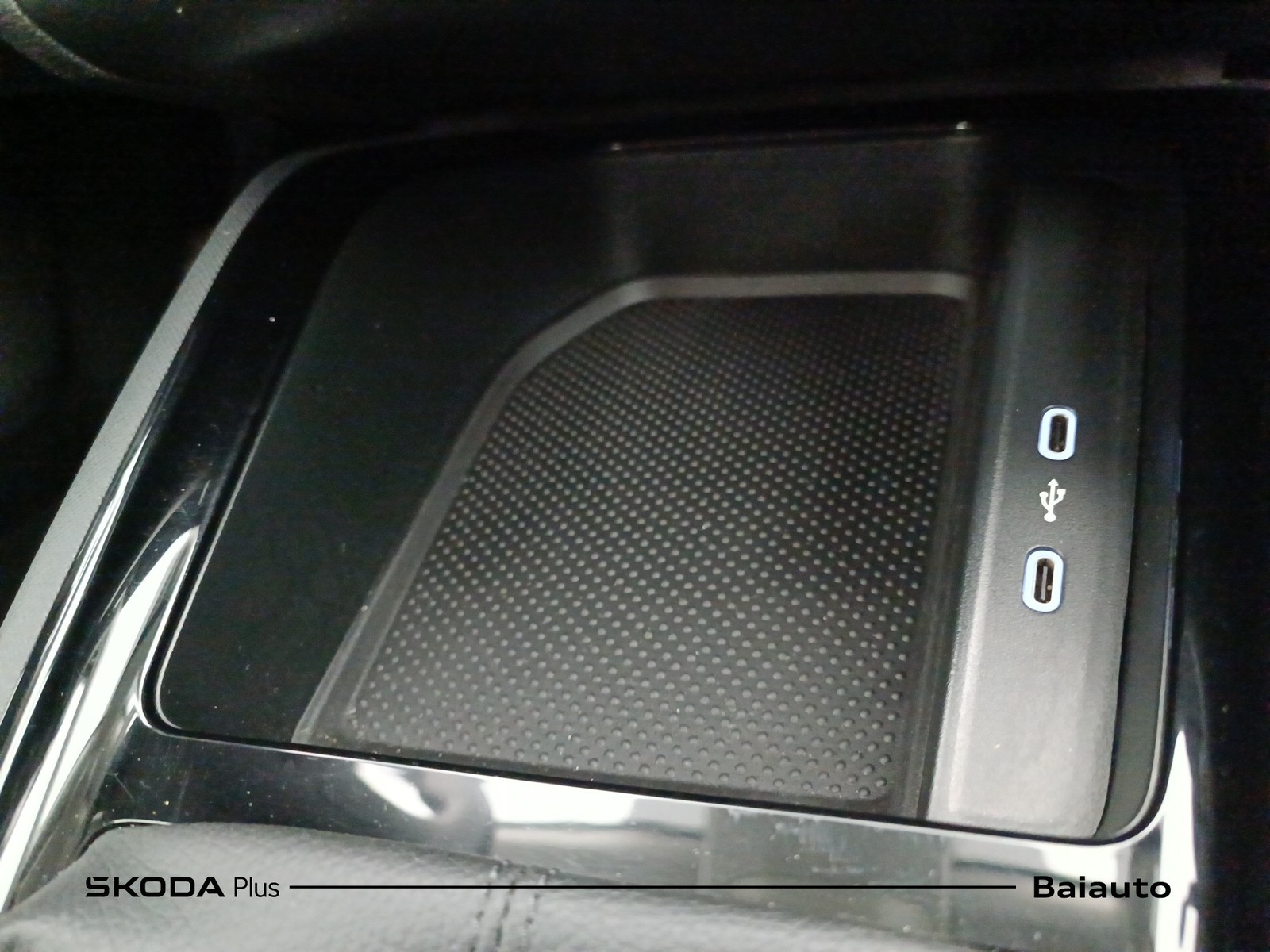 12 - Skoda Kamiq 1.0 g-tec 90cv style