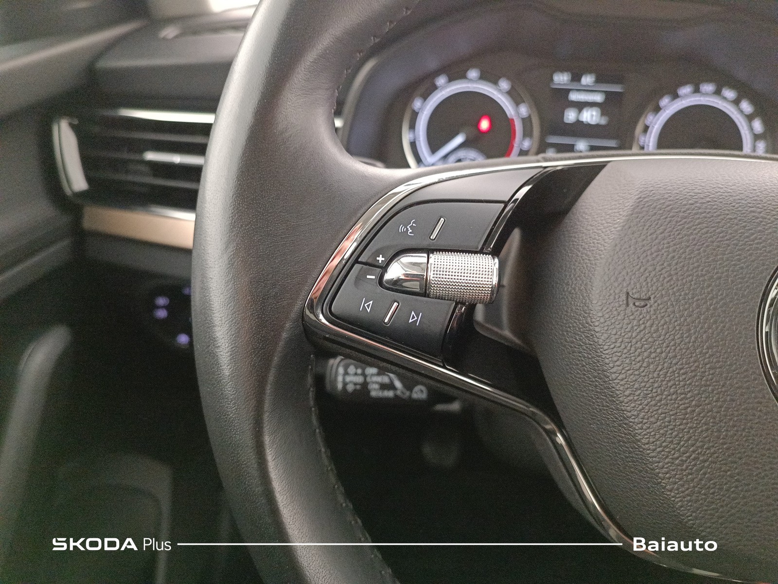 14 - Skoda Kamiq 1.0 g-tec 90cv style