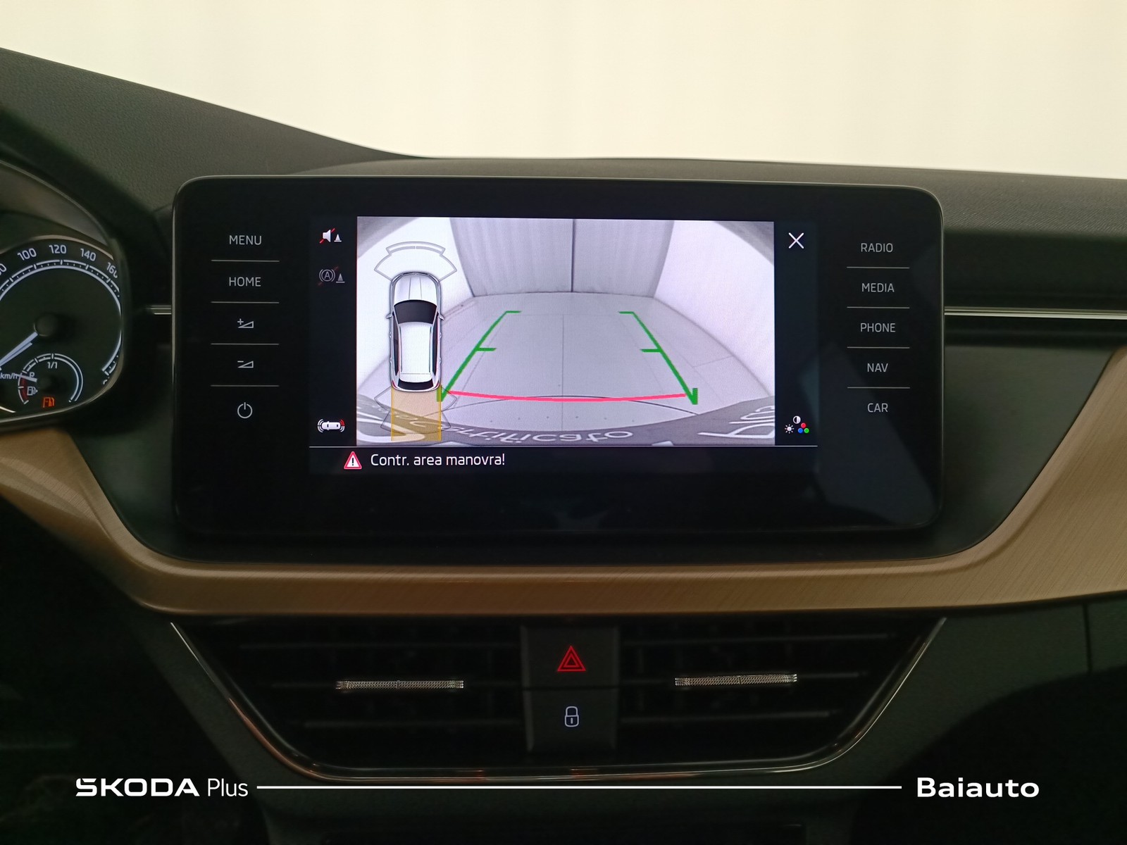 27 - Skoda Kamiq 1.0 g-tec 90cv style