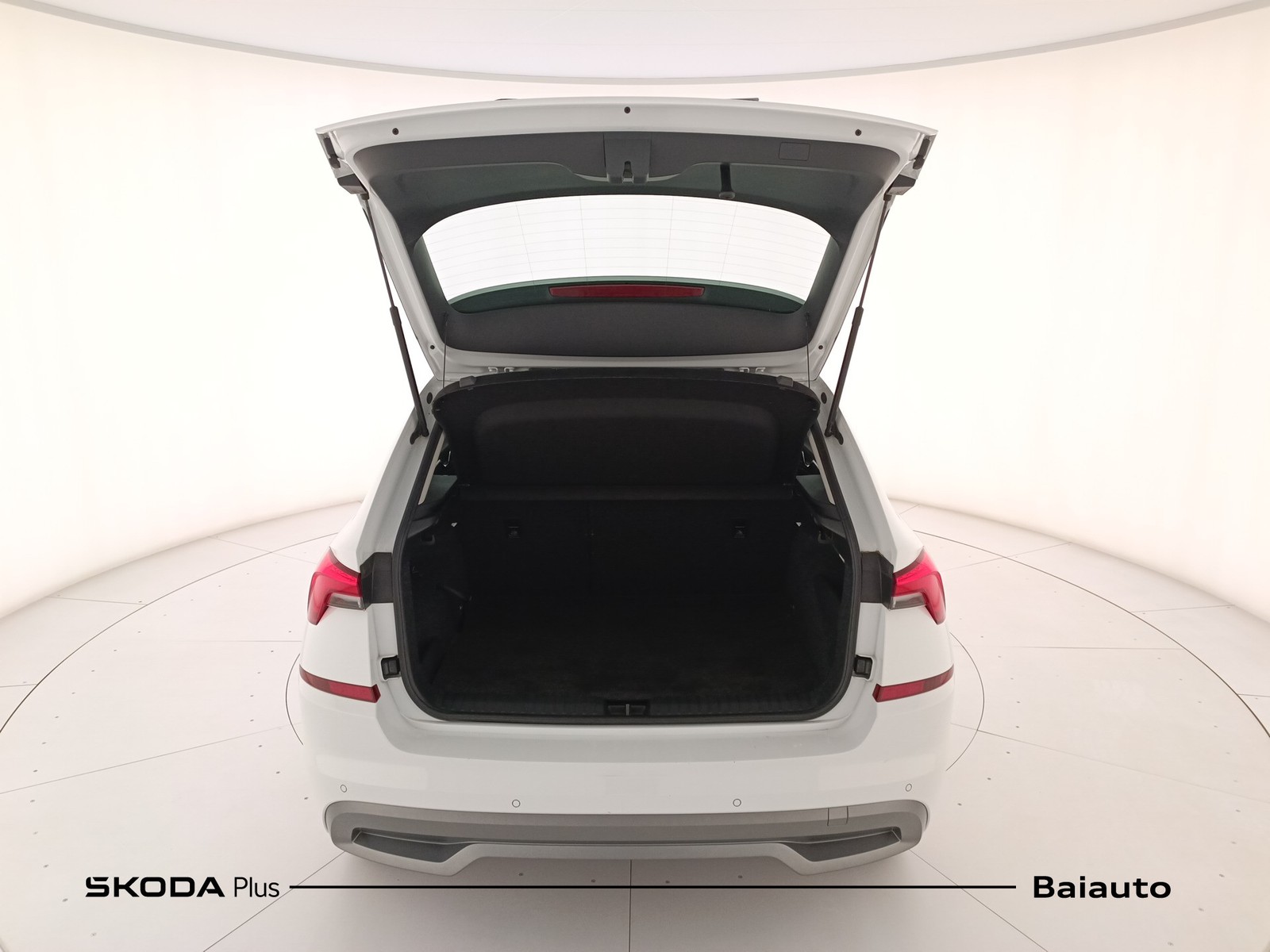 30 - Skoda Kamiq 1.0 g-tec 90cv style