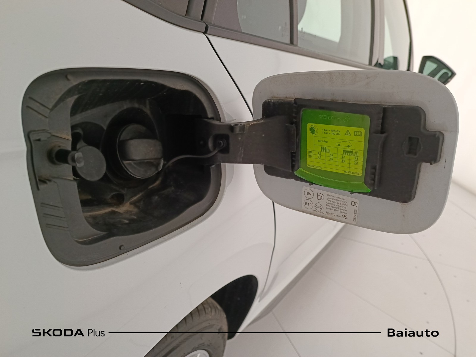 32 - Skoda Kamiq 1.0 g-tec 90cv style