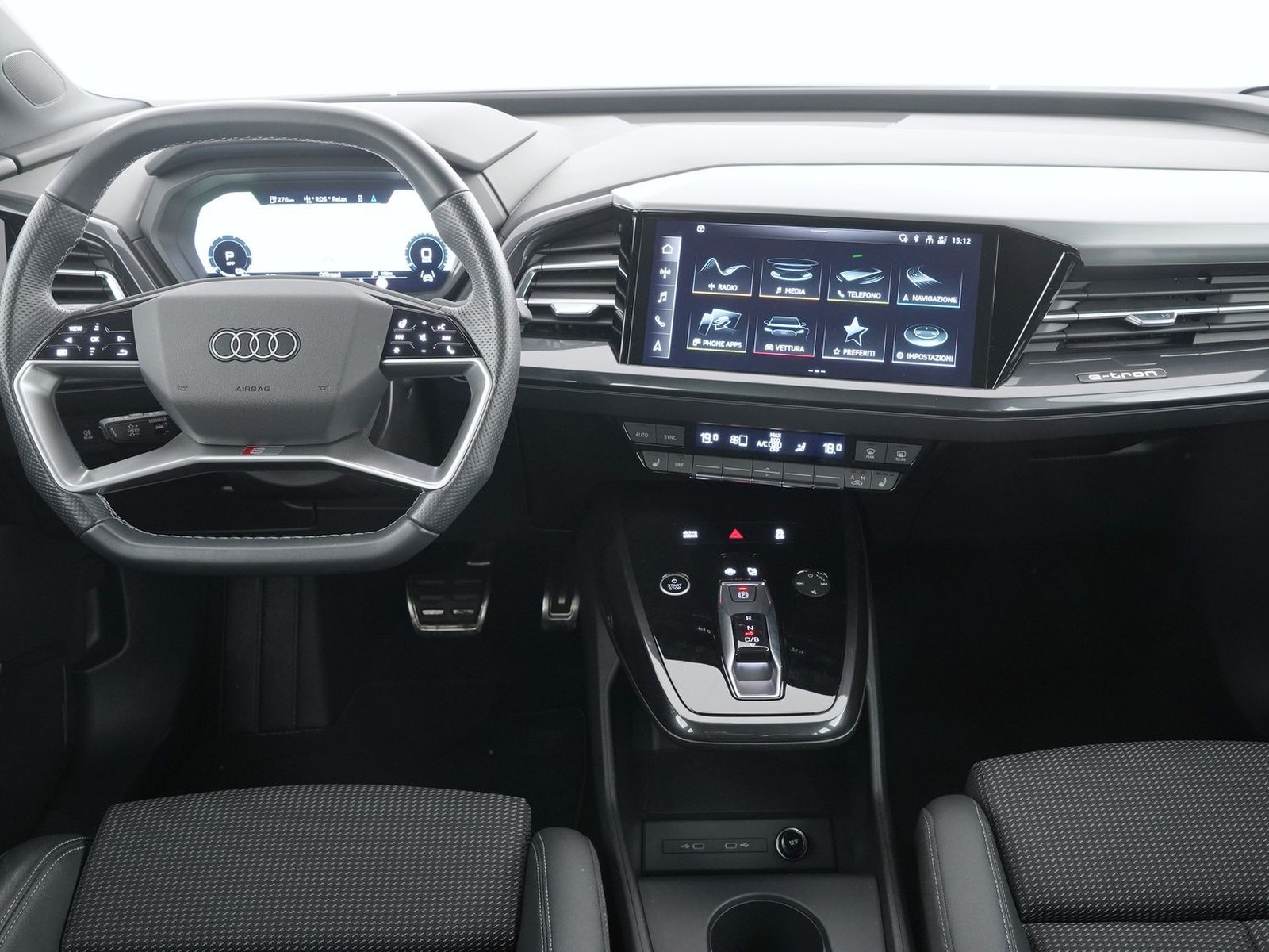 3 - Audi Q4 e-tron sportback e-tron 50 business advanced quattro