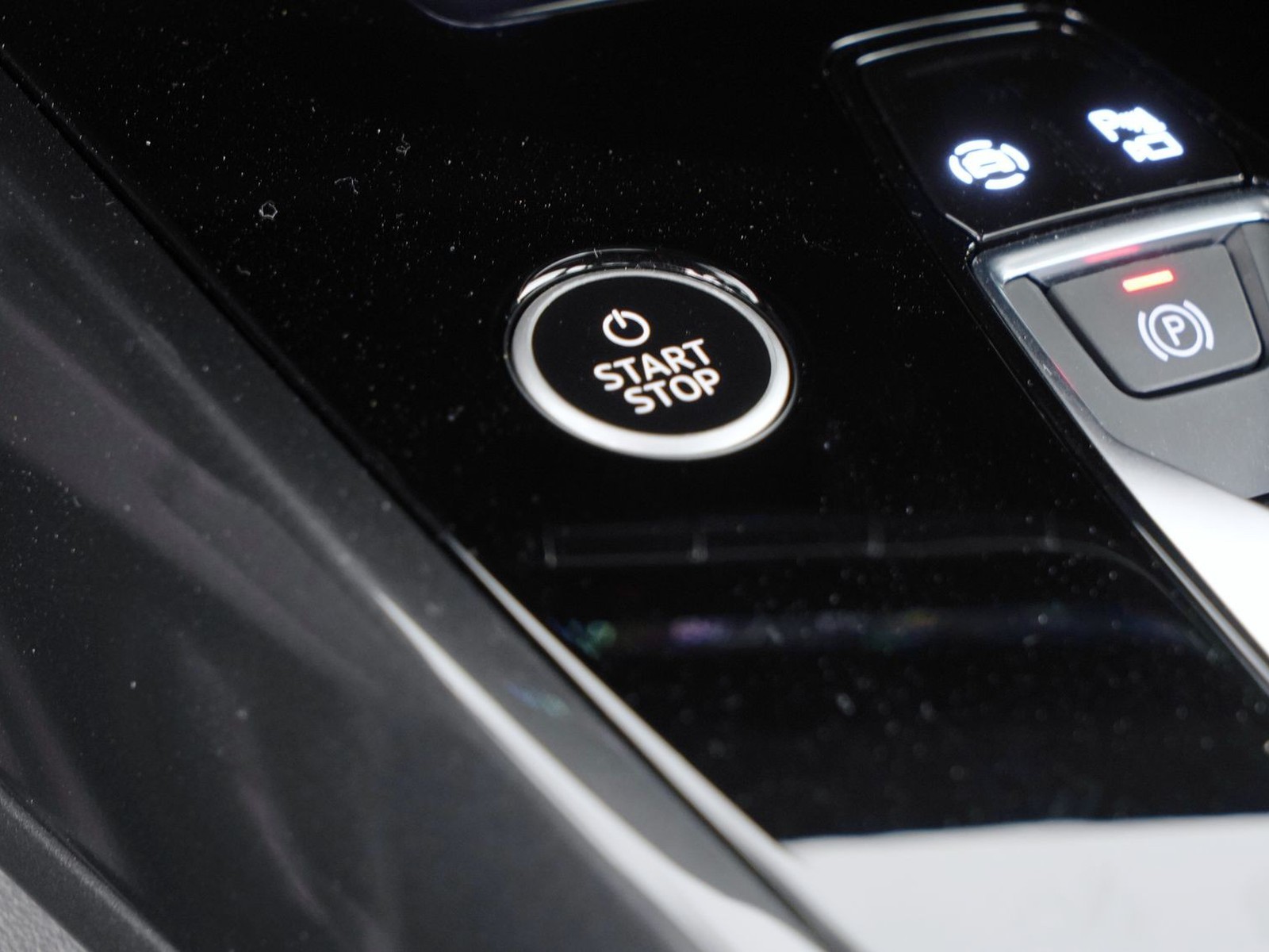 23 - Audi Q4 e-tron sportback e-tron 50 business advanced quattro