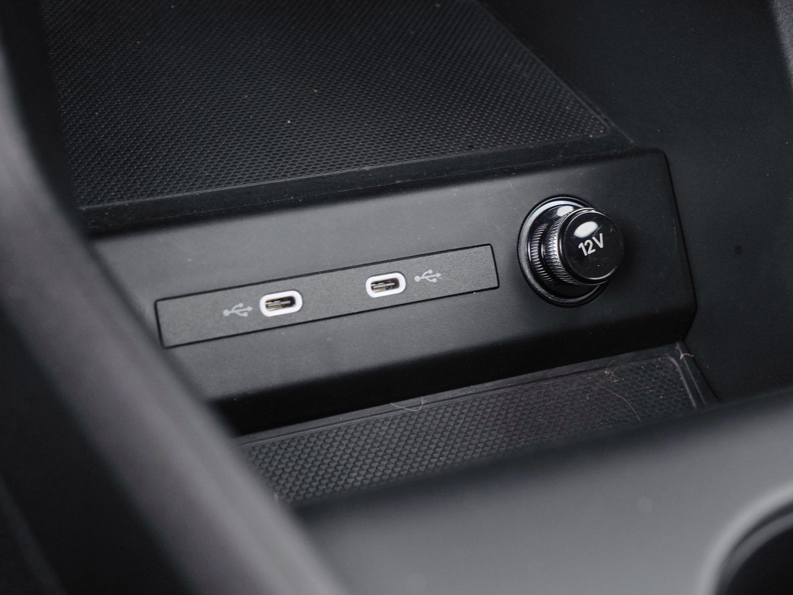 24 - Audi Q4 e-tron sportback e-tron 50 business advanced quattro