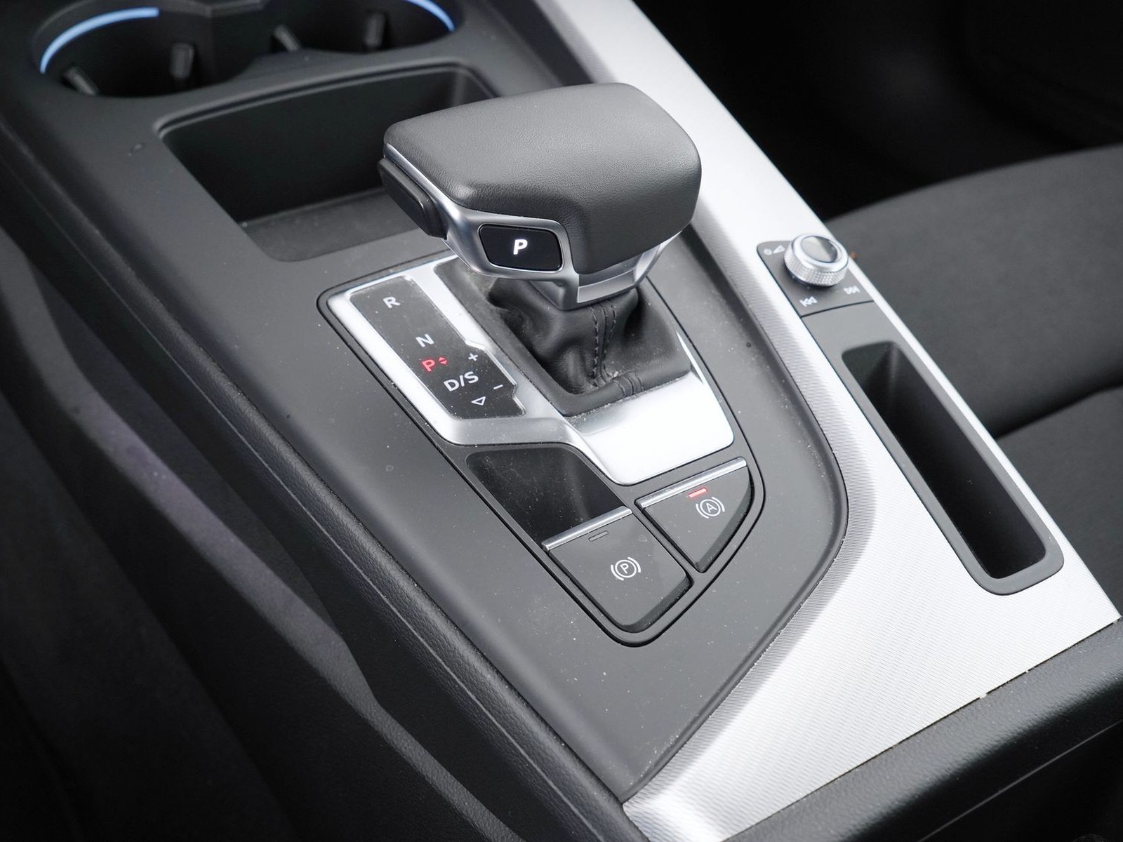 22 - Audi A5 sportback 40 2.0 tfsi mhev 204cv s line edition s tronic