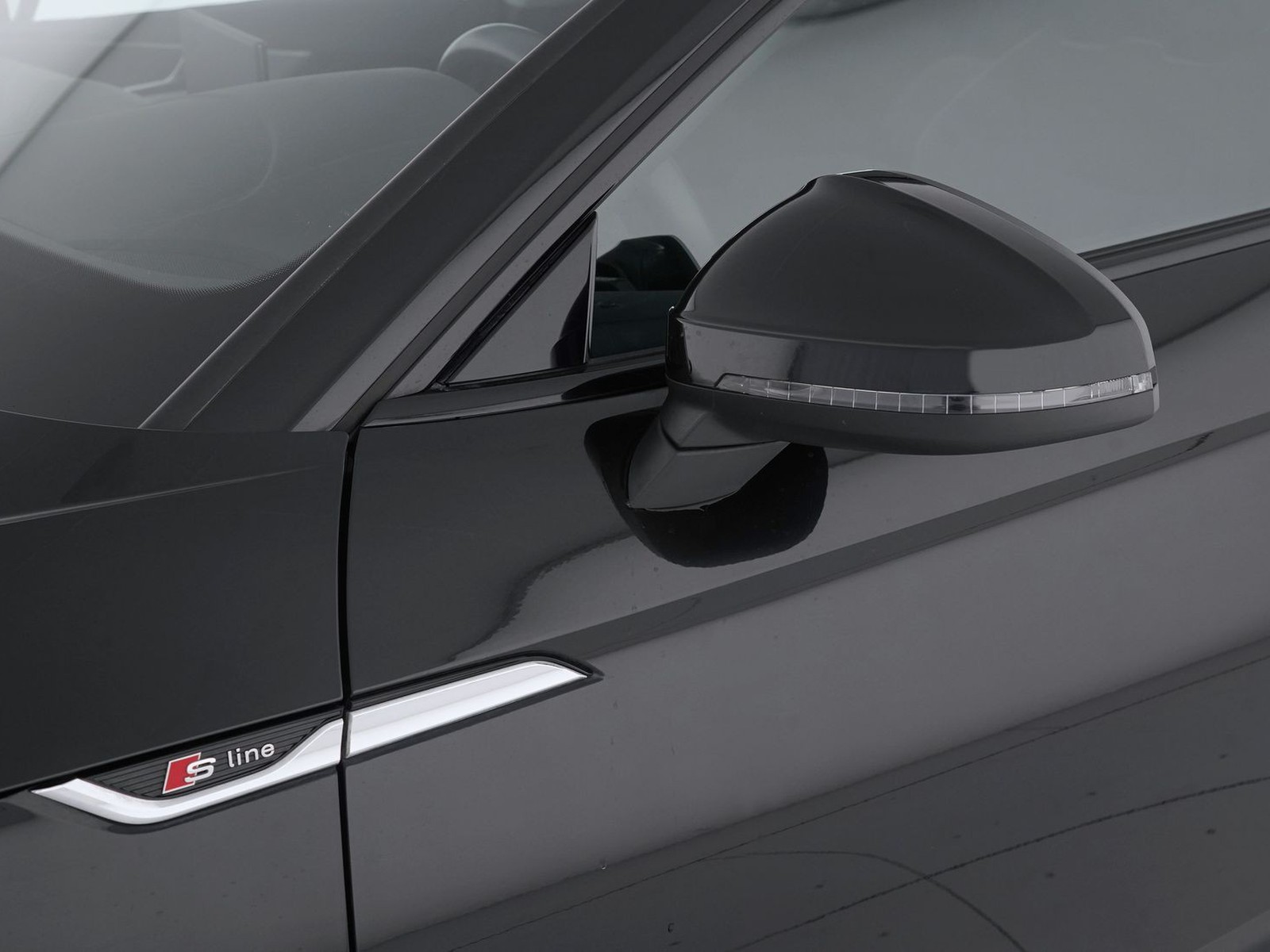 36 - Audi A5 sportback 40 2.0 tfsi mhev 204cv s line edition s tronic