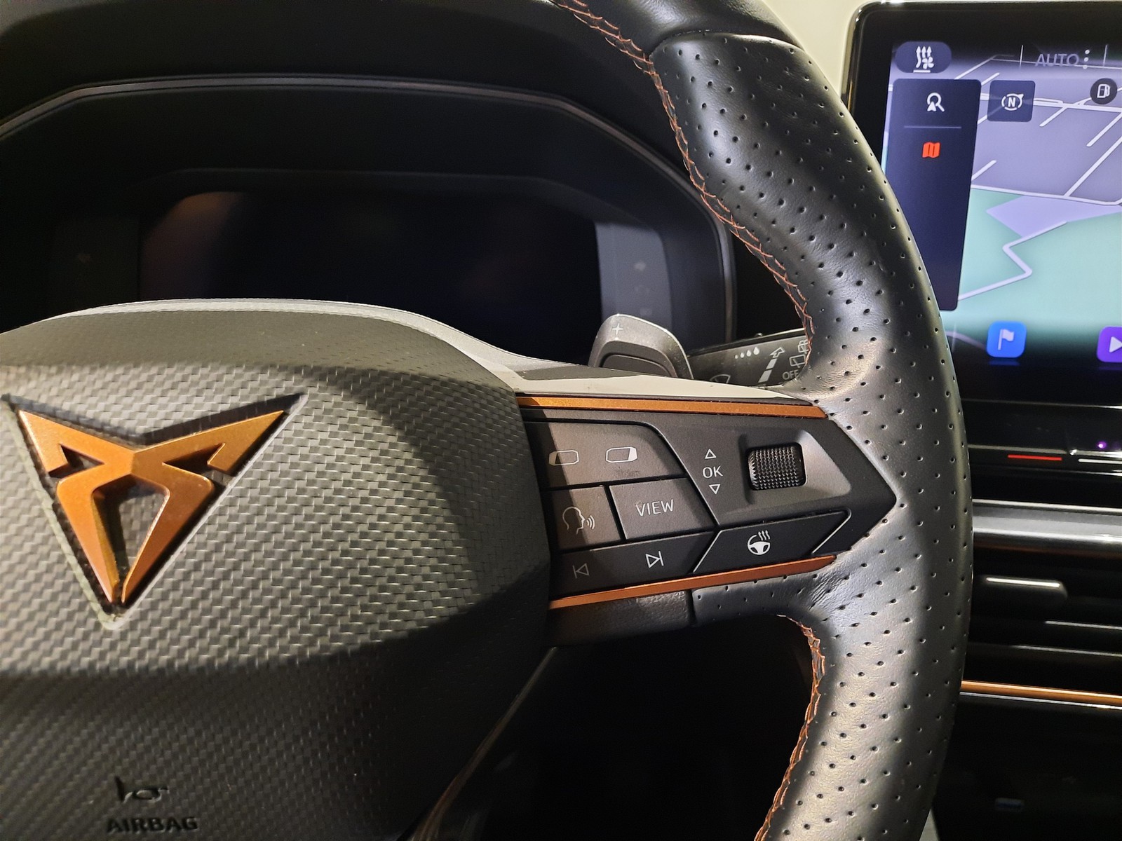11 - Cupra Formentor 1.4 e-hybrid 204cv dsg