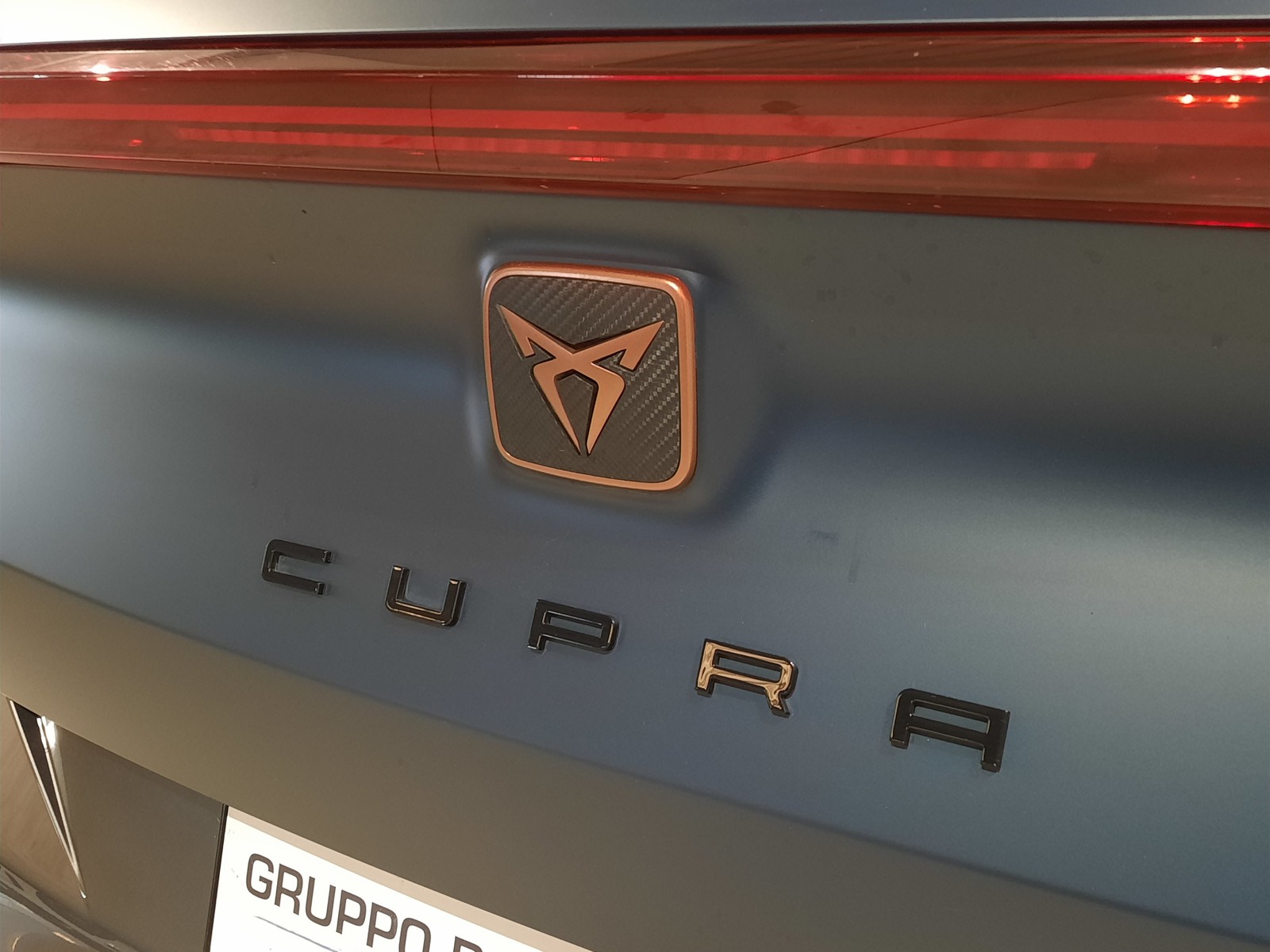 30 - Cupra Formentor 1.4 e-hybrid 204cv dsg