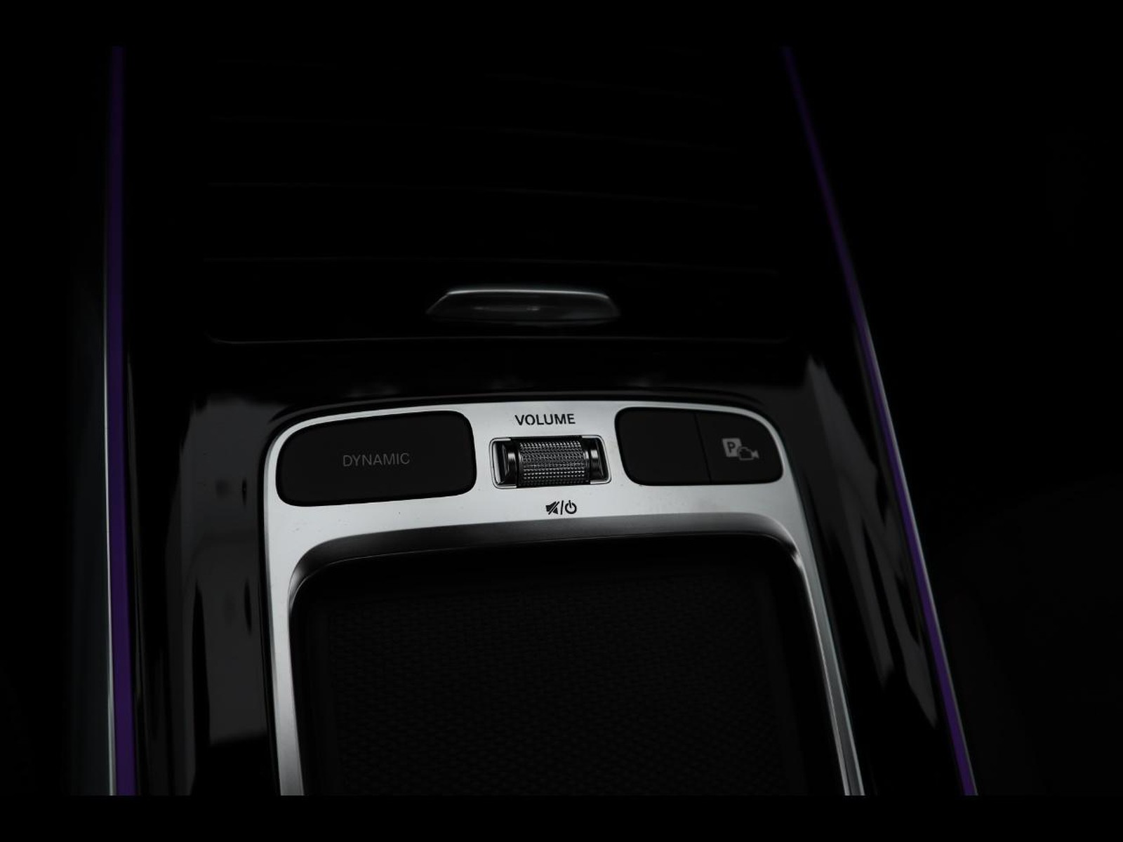 14 - Mercedes GLA 180 d amg line advanced plus 8g-dct