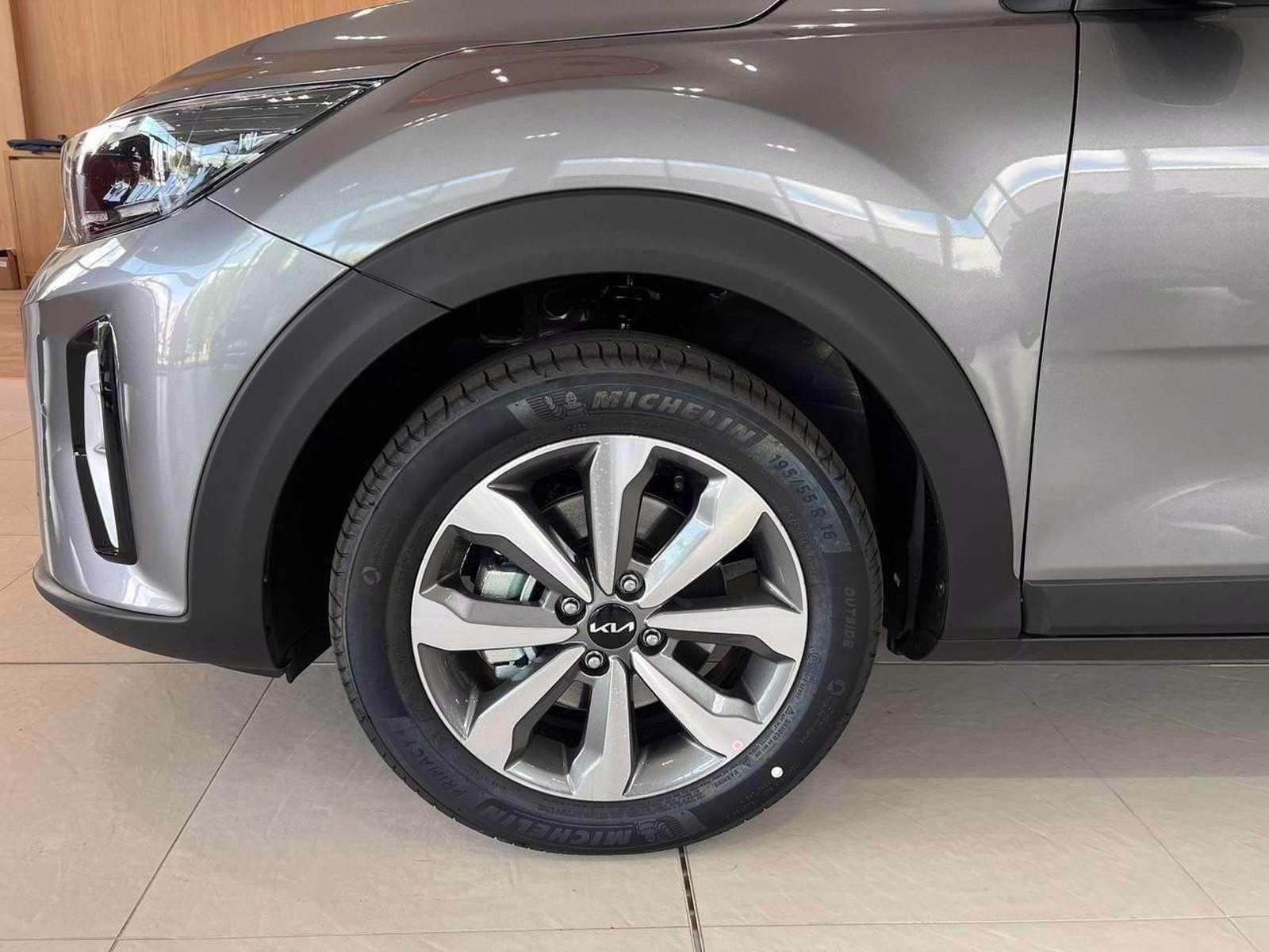 17 - Kia Stonic 1.2 mpi gpl 78cv style special edition
