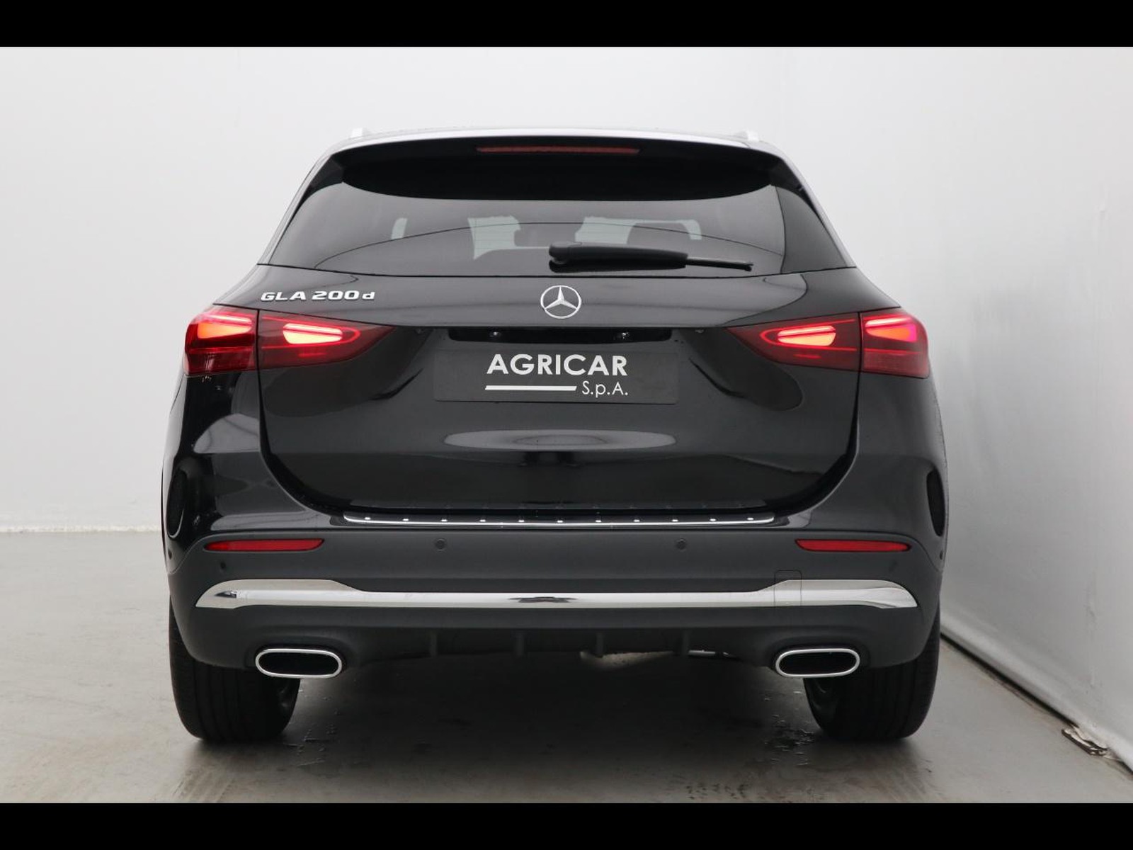 10 - Mercedes GLA 200 d amg line advanced plus 8g-dct