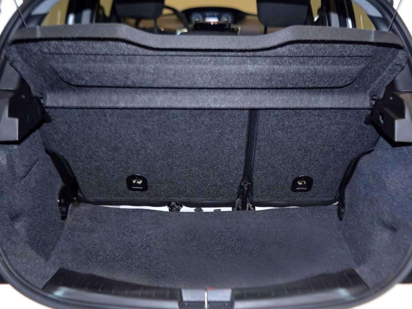 14 - Lancia Ypsilon 1.0 firefly hybrid 70cv platino s&s