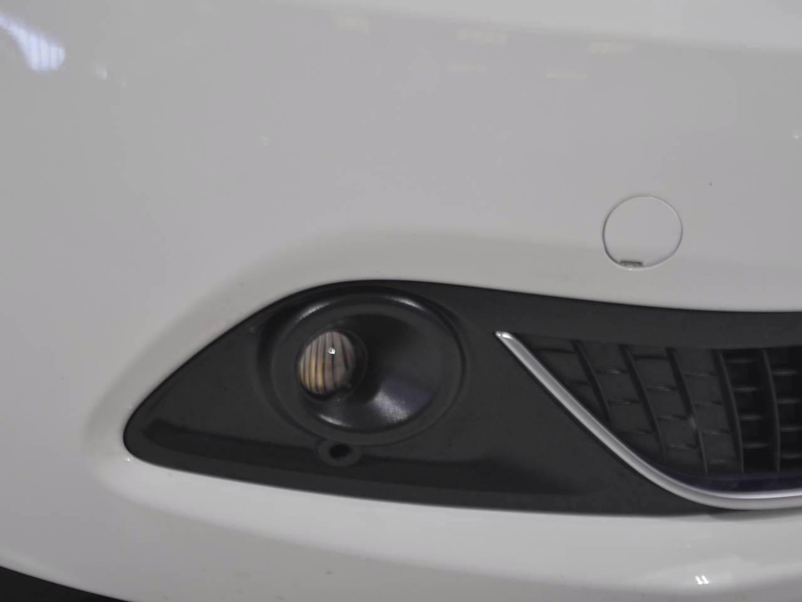 23 - Lancia Ypsilon 1.0 firefly hybrid 70cv platino s&s