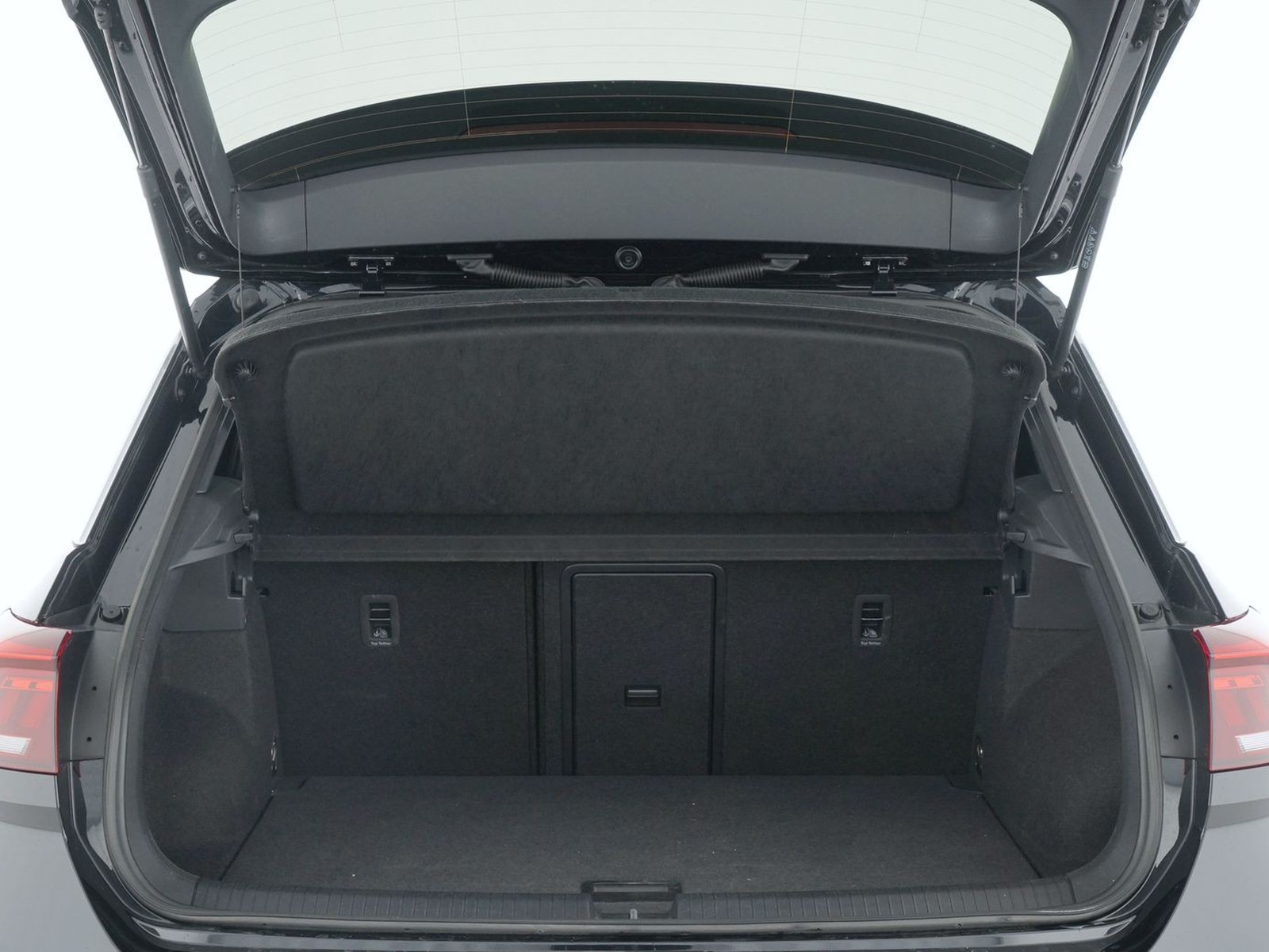 10 - Volkswagen T-Roc 2.0 tdi scr 150cv r line dsg